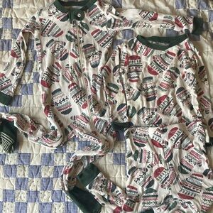 Burt’s Bees Festive Holiday Kids Pajama Set